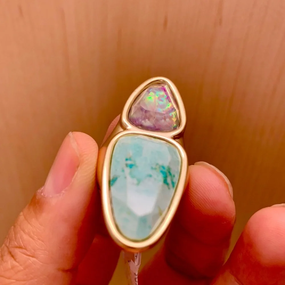 NWOT Kendra Scott Margot Gold Cocktail Ring